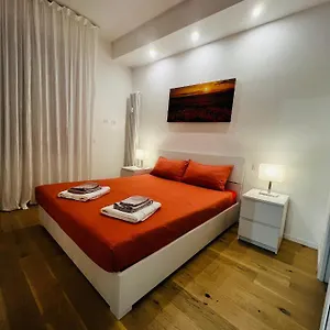 Bright Terrace In , Milano Italia